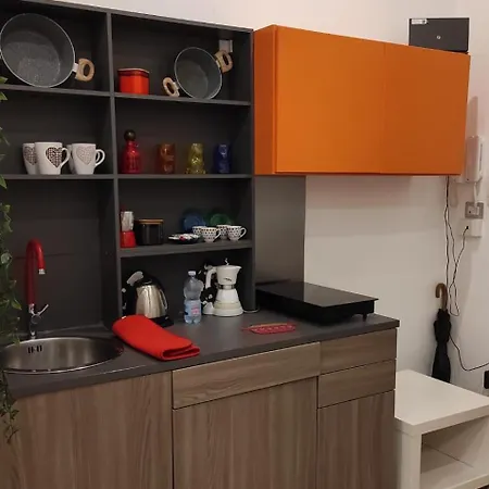 Piazza Dante 22 شقة