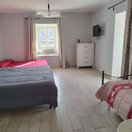 Piazza Dante 22 Апартаменты Неаполь